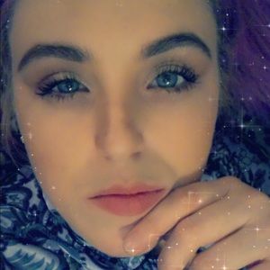 Meet your Posher, Bari